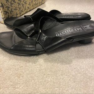 Mephisto slides